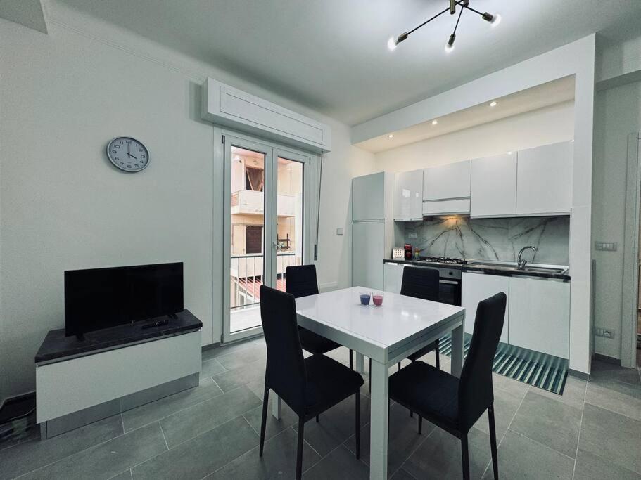 Casa Victoria A Due Passi Dall'Ariston Internet Gratis Sanremo Exteriér fotografie