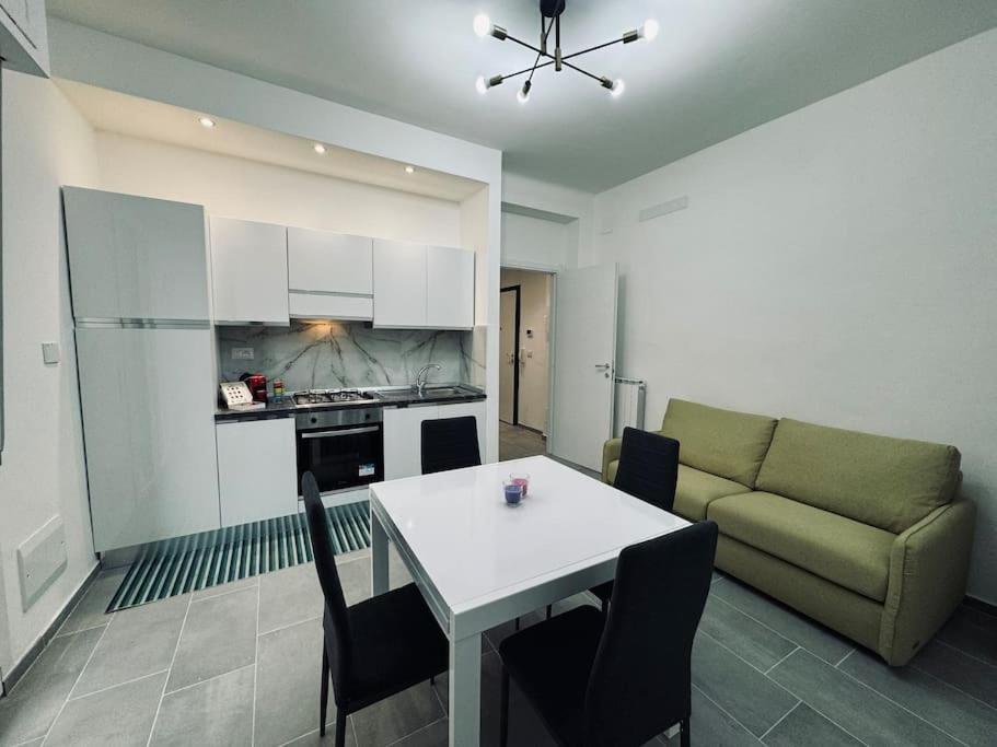 Casa Victoria A Due Passi Dall'Ariston Internet Gratis Sanremo Exteriér fotografie